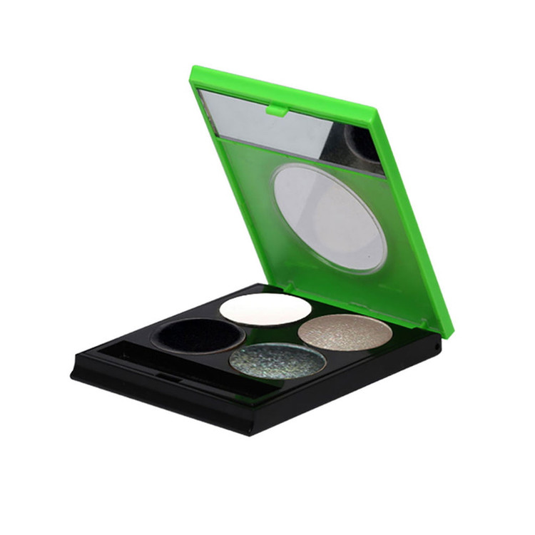 خرید اینترنتی سایه چشم چهارتایی مدل Eye Design کالیستا مدل E21 از چاوک آنلاین شاپ